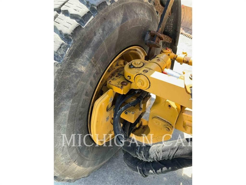CAT 160M3 AWD Motoniveladoras