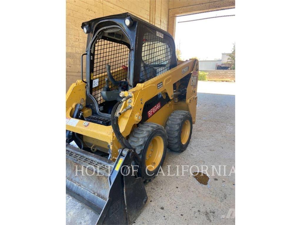 CAT 226 HF Minicargadoras