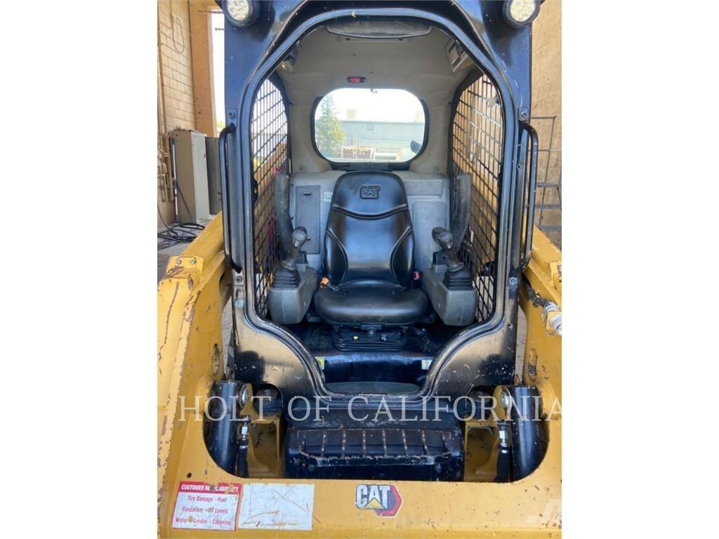CAT 226 HF Minicargadoras