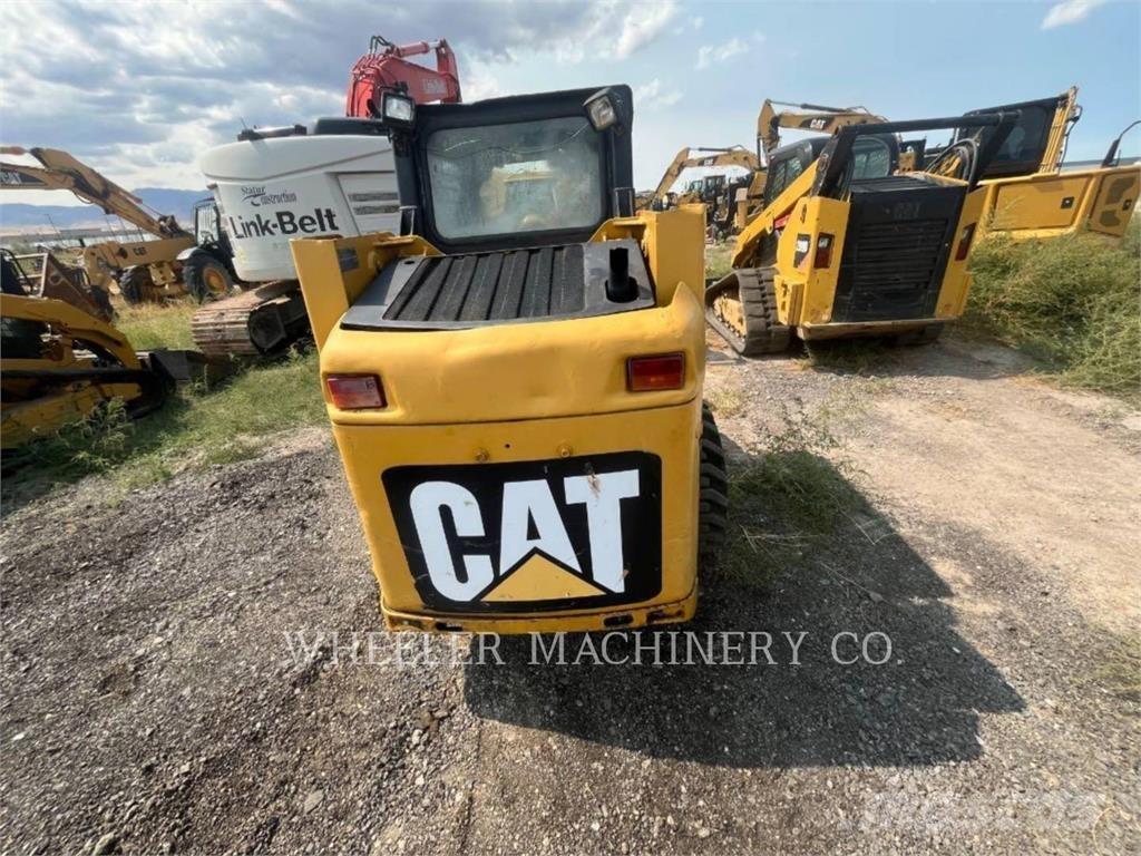 CAT 226B3 C3 Minicargadoras