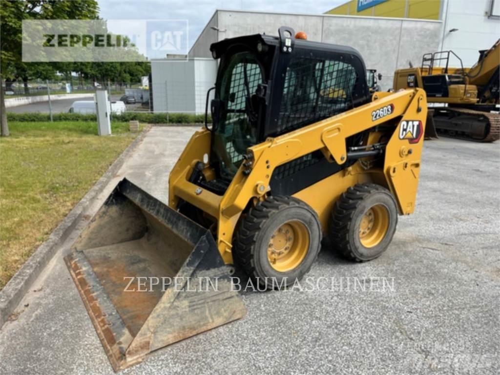 CAT 226D Minicargadoras
