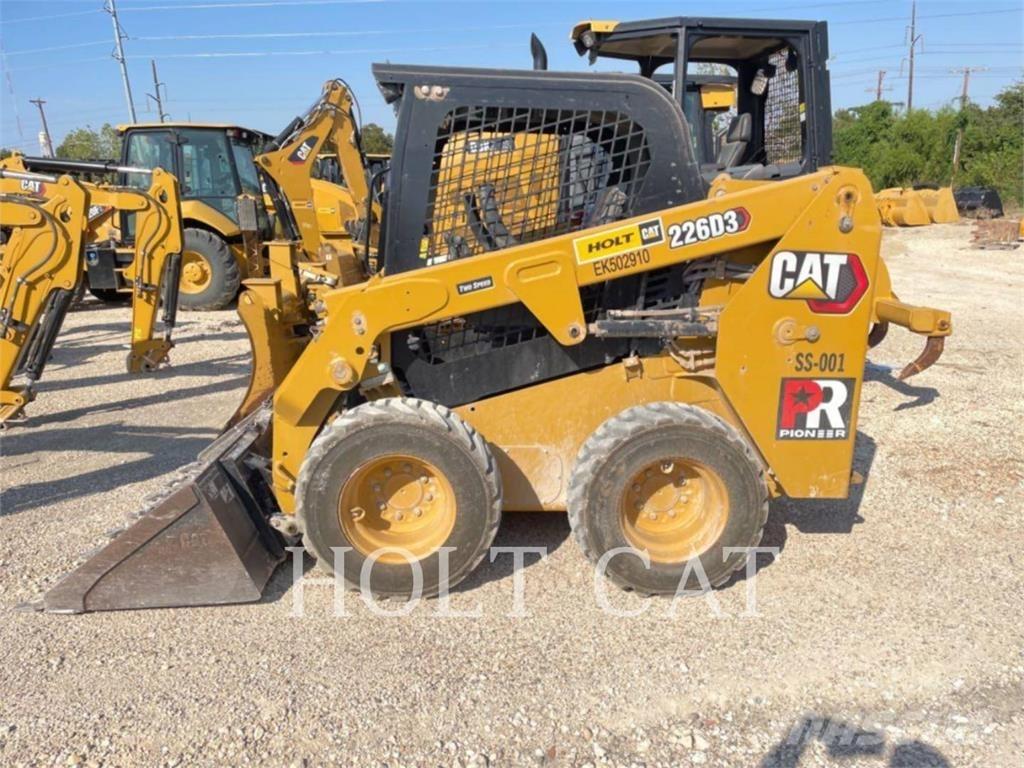 CAT 226D Minicargadoras