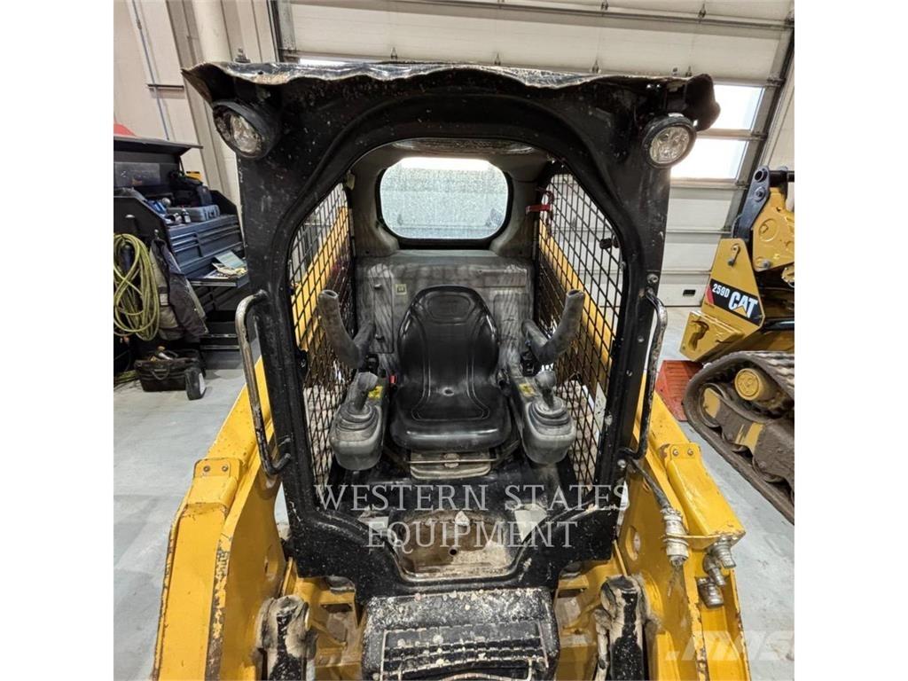 CAT 226D Minicargadoras