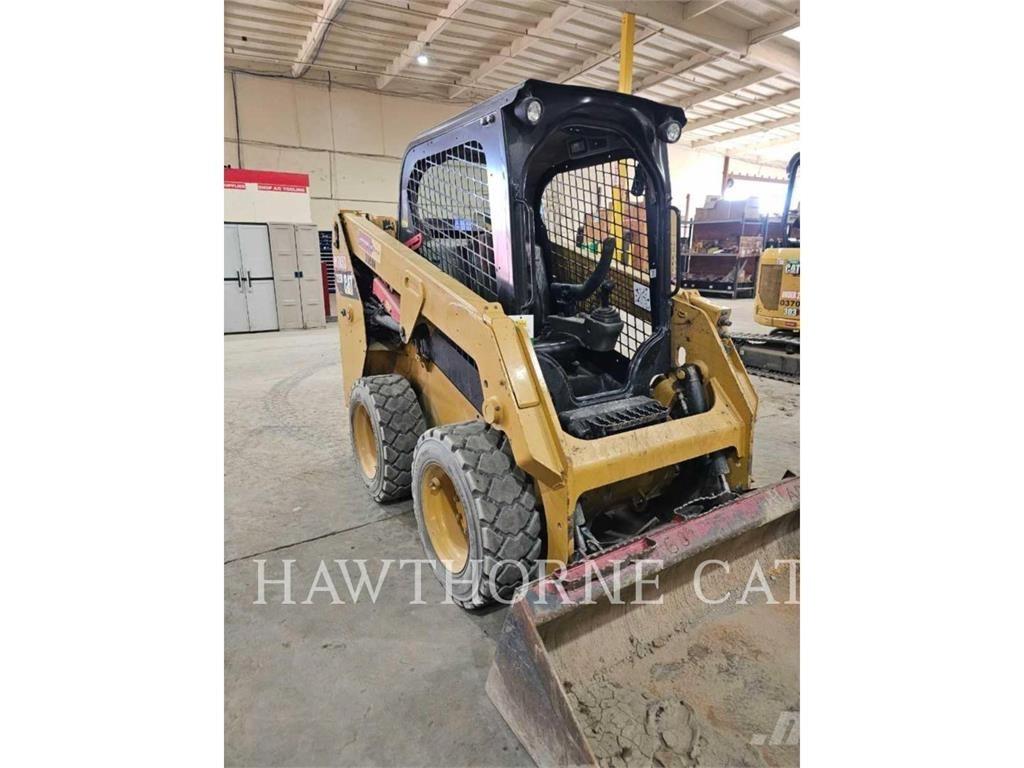 CAT 226D Minicargadoras