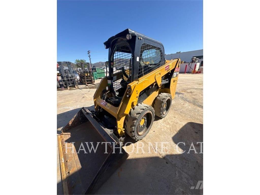 CAT 226D Minicargadoras