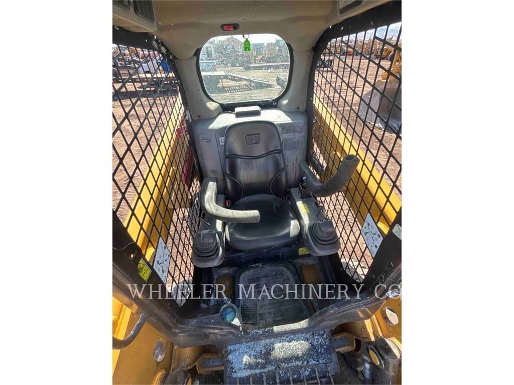 CAT 226D C1-H2 Minicargadoras