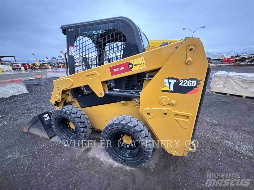 CAT 226D C1-H2 Minicargadoras