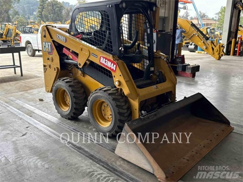 CAT 226D3 Minicargadoras
