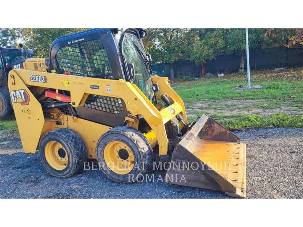 CAT 226D3 Minicargadoras