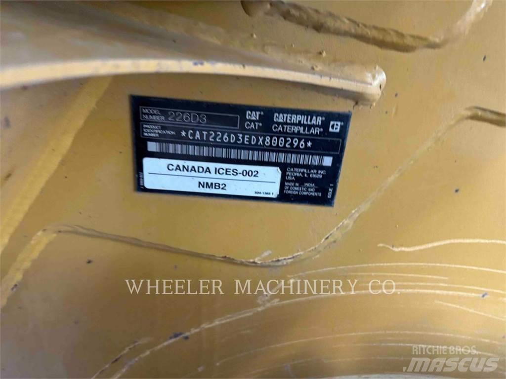 CAT 226D3 C1H2 Minicargadoras