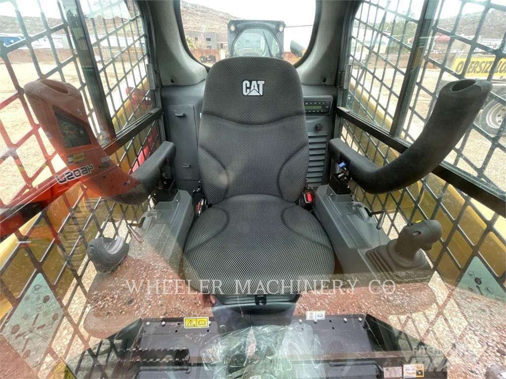 CAT 226D3 C3H2 Minicargadoras