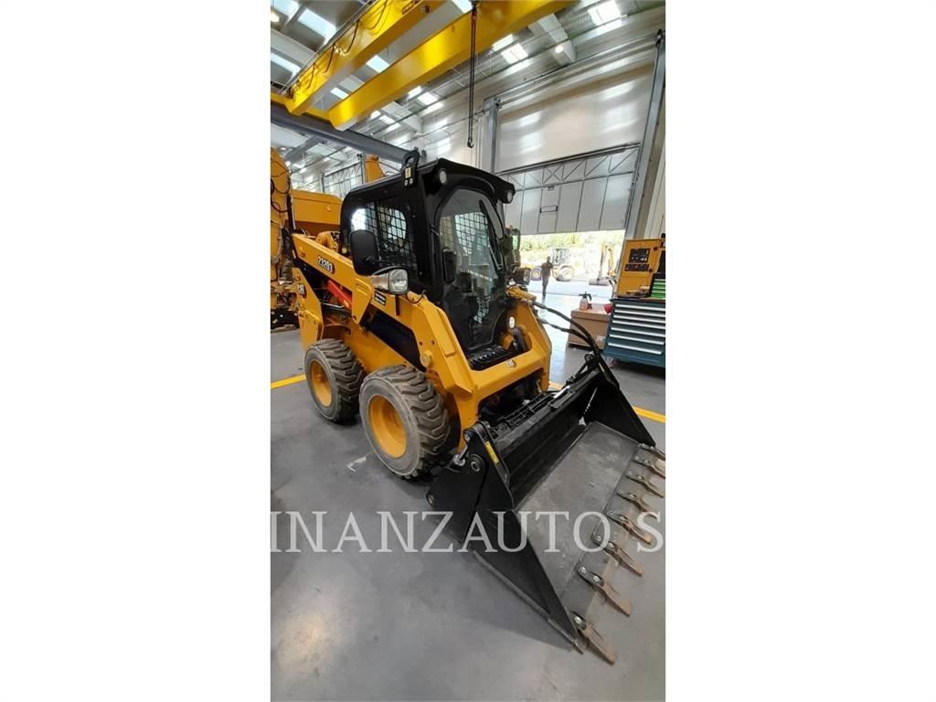 CAT 232D3 Minicargadoras