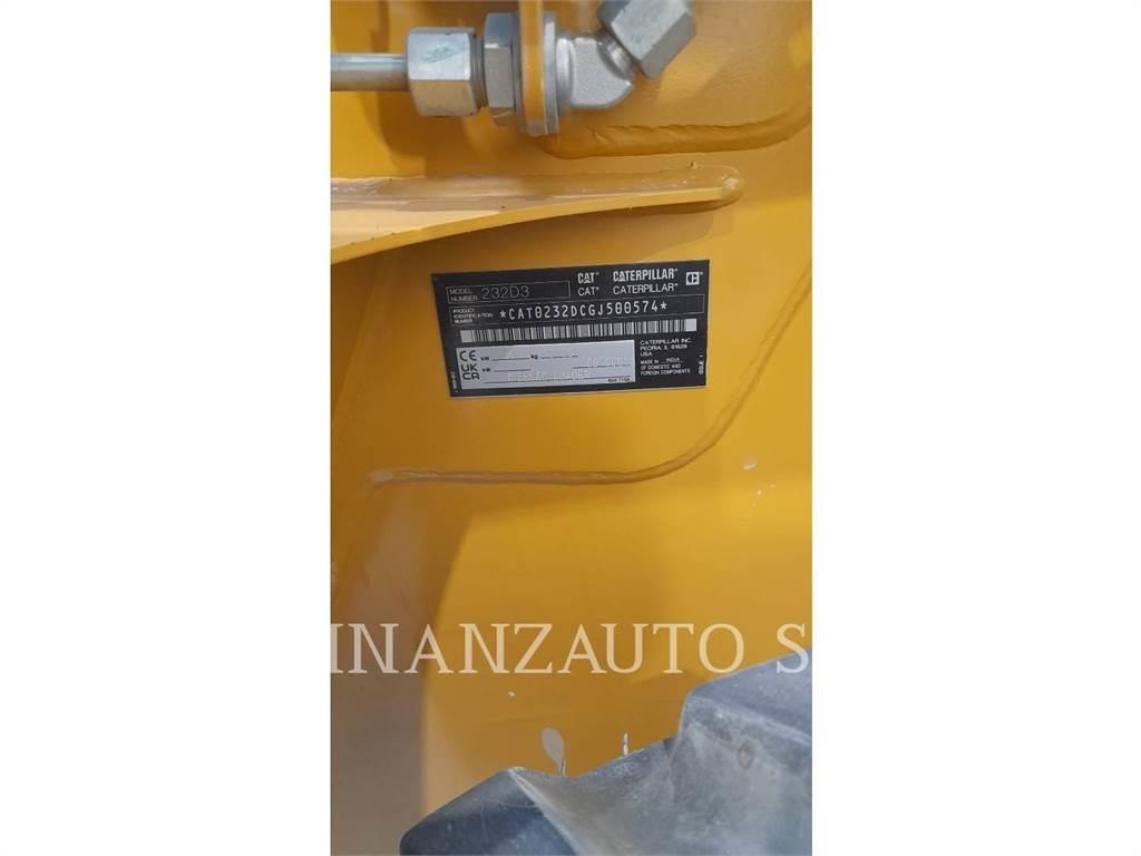 CAT 232D3 Minicargadoras