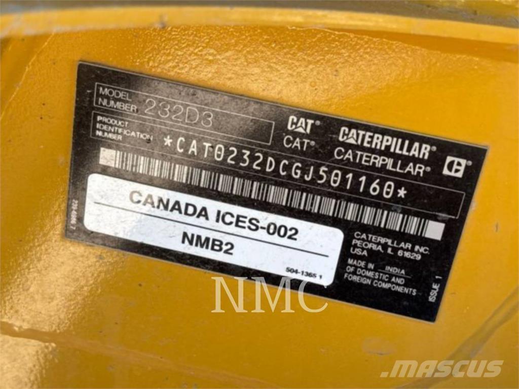 CAT 232D3 Minicargadoras