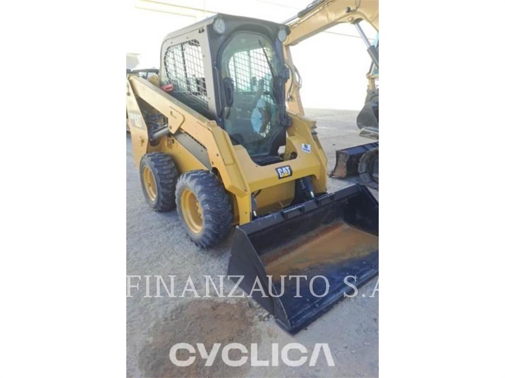 CAT 236D Minicargadoras