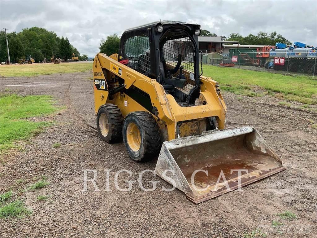 CAT 236D Minicargadoras