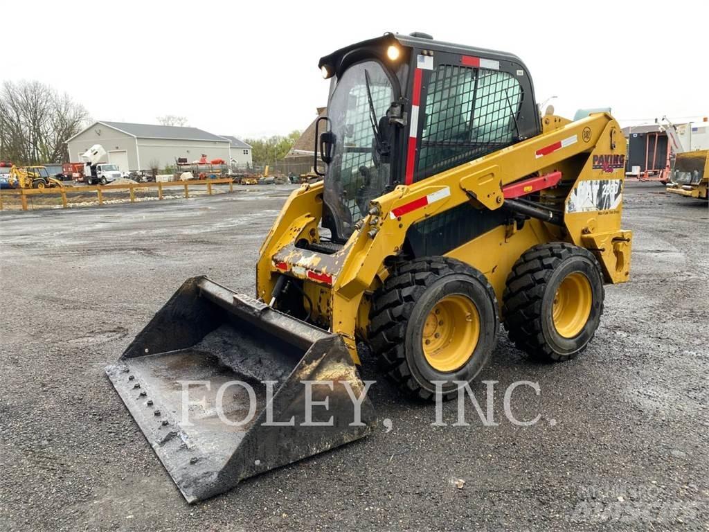 CAT 236D Minicargadoras