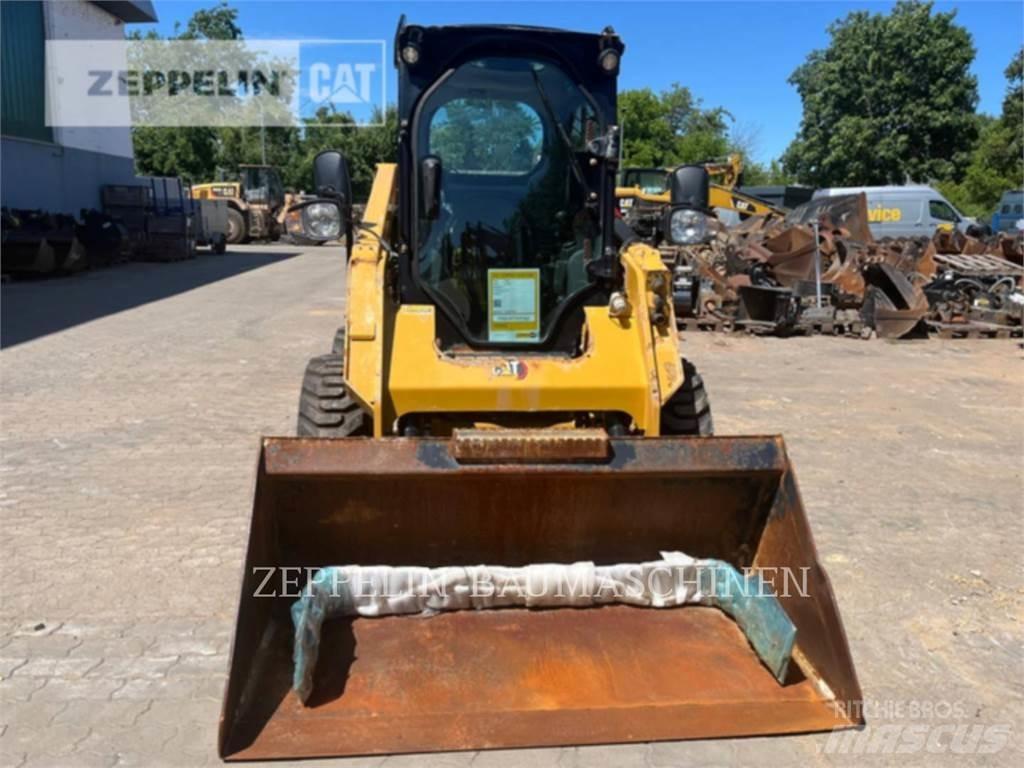 CAT 236D Minicargadoras
