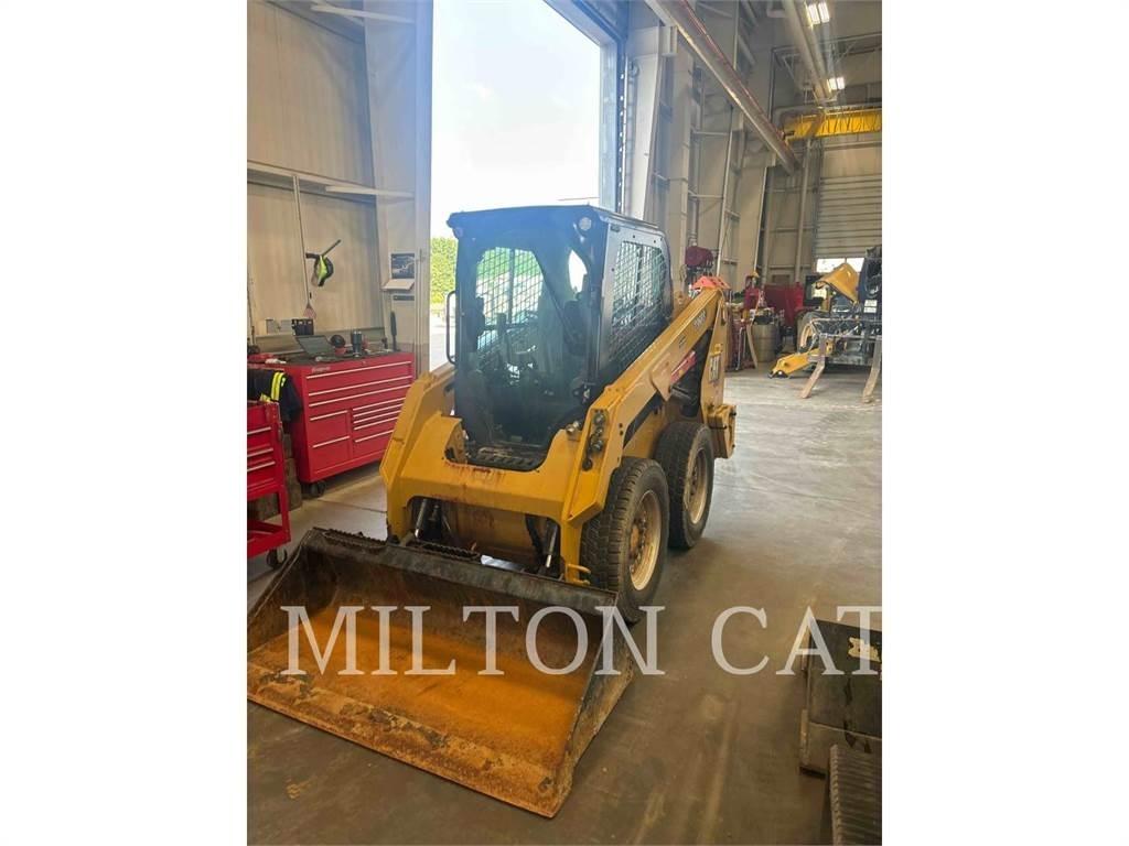 CAT 236D 3 Minicargadoras