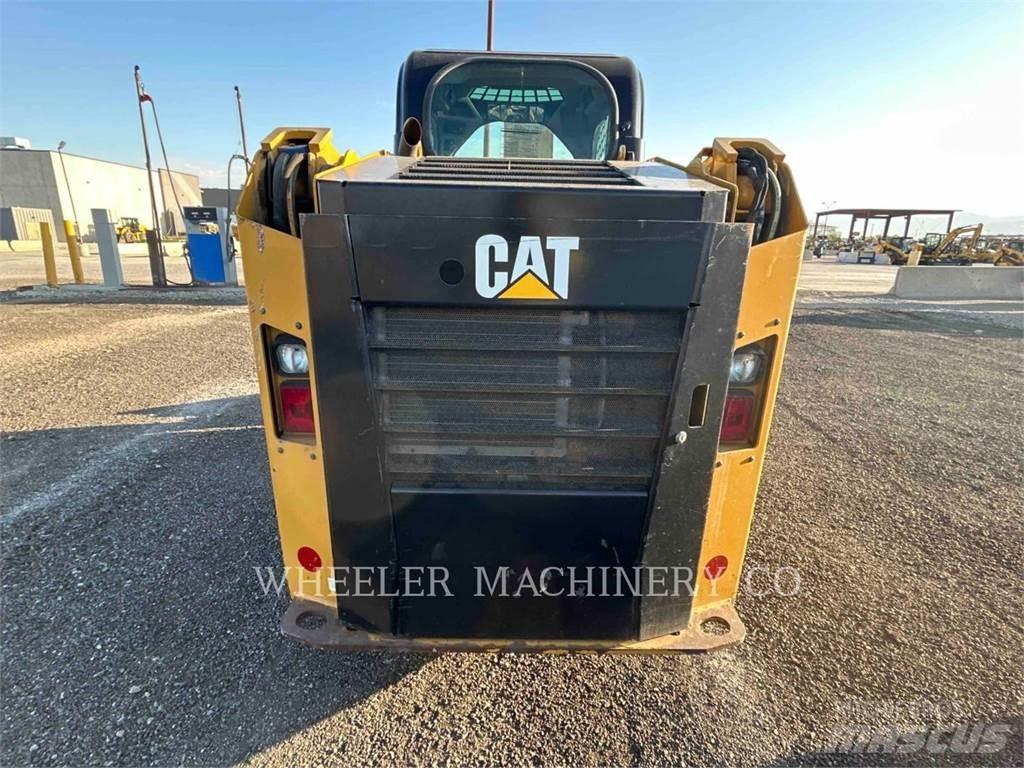 CAT 236D C3 2S Minicargadoras