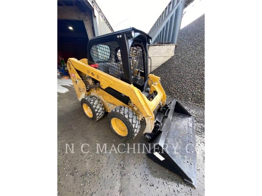 CAT 236D H2CN Minicargadoras