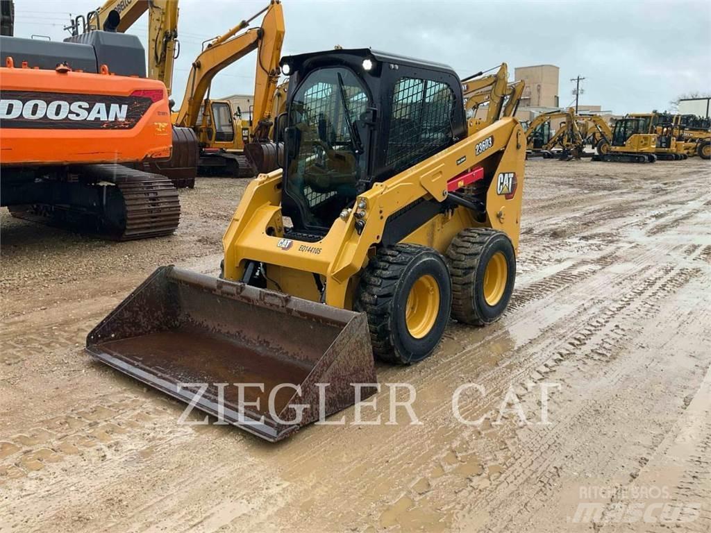 CAT 236D3 Minicargadoras