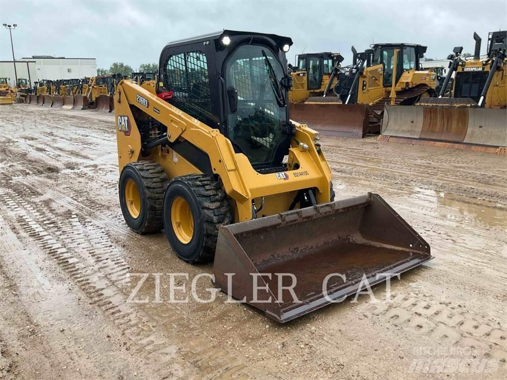 CAT 236D3 Minicargadoras
