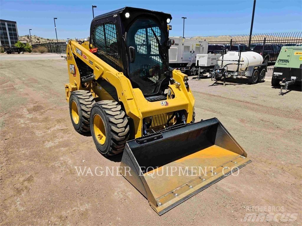 CAT 236D3 Minicargadoras