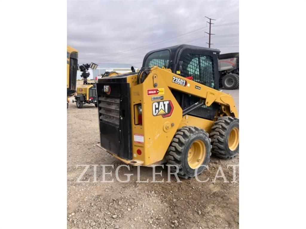 CAT 236D3 Minicargadoras