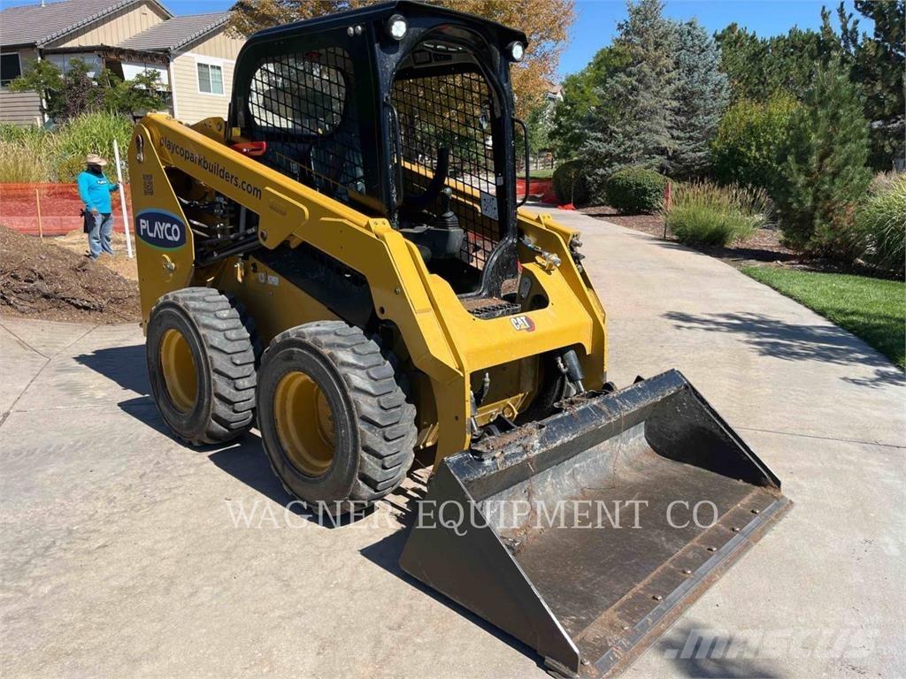 CAT 236D3 Minicargadoras