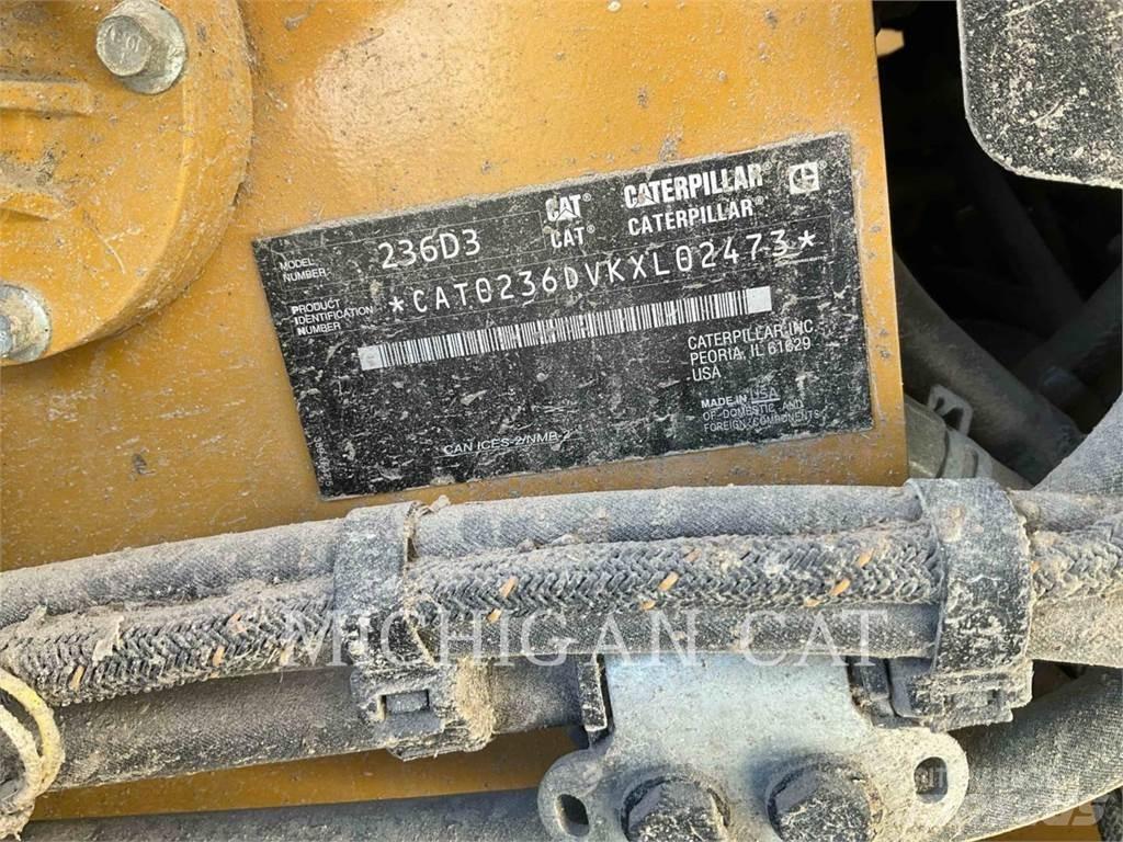 CAT 236D3 A2Q Minicargadoras