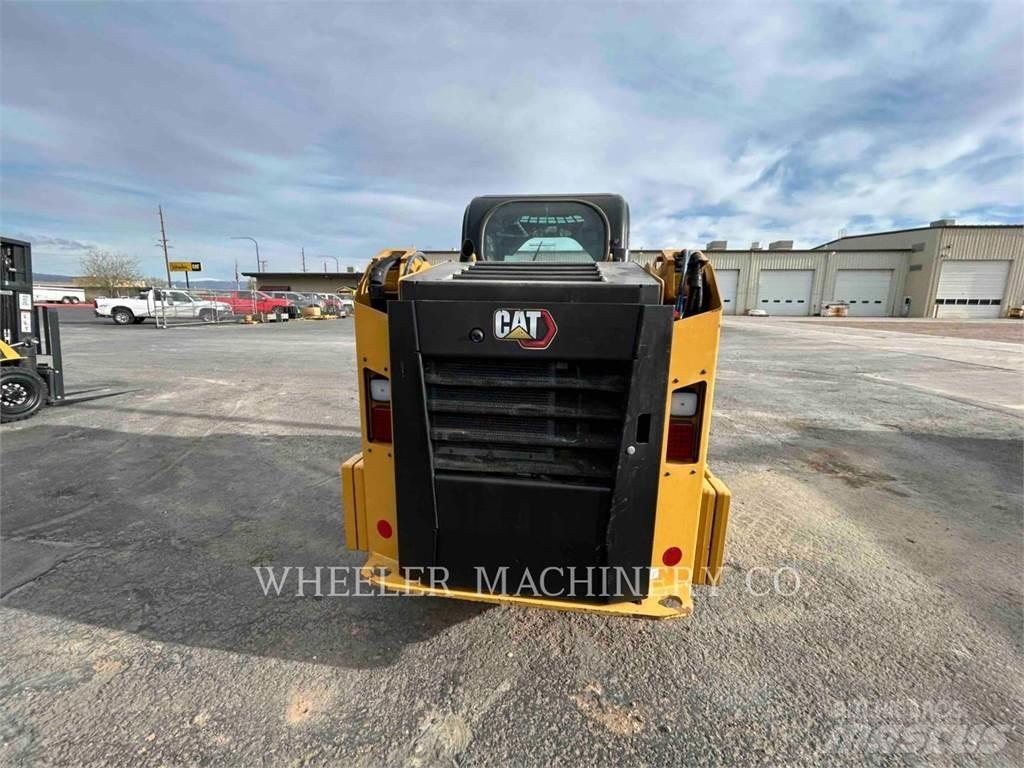 CAT 236D3 C3H2 Minicargadoras