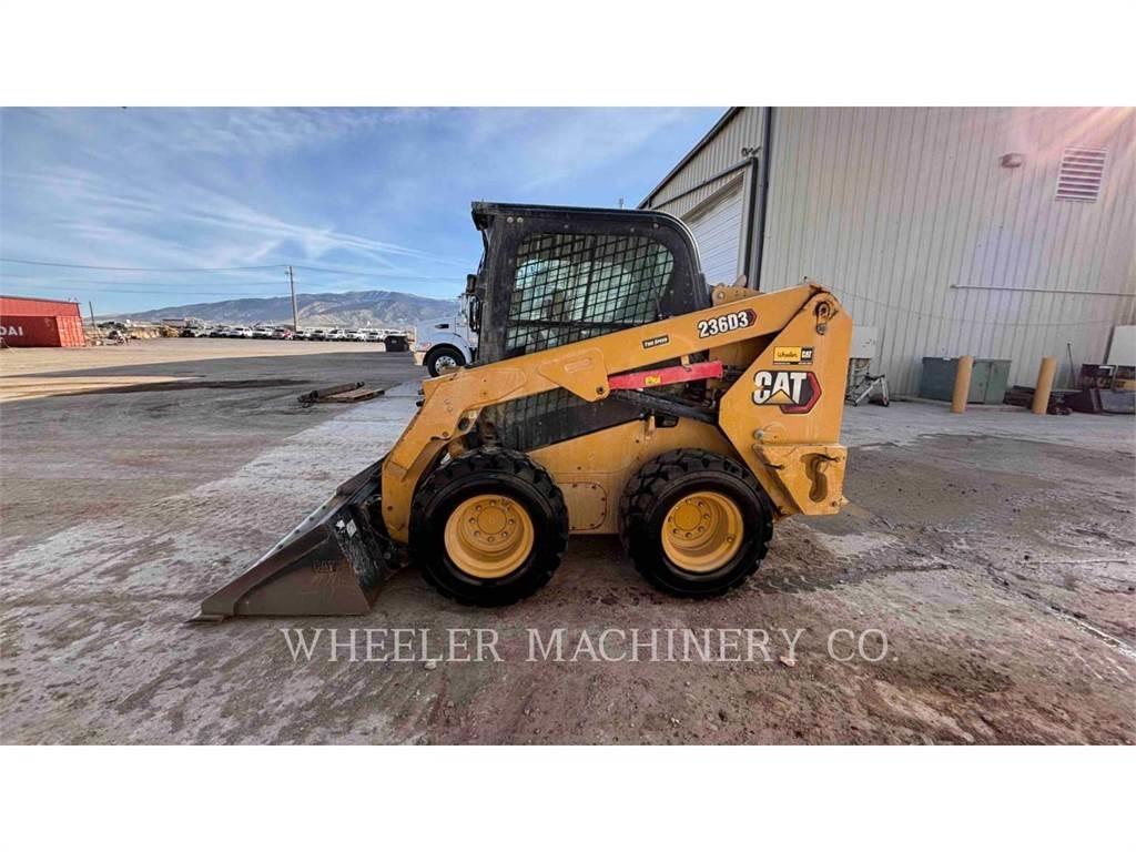 CAT 236D3 C3H2 Minicargadoras