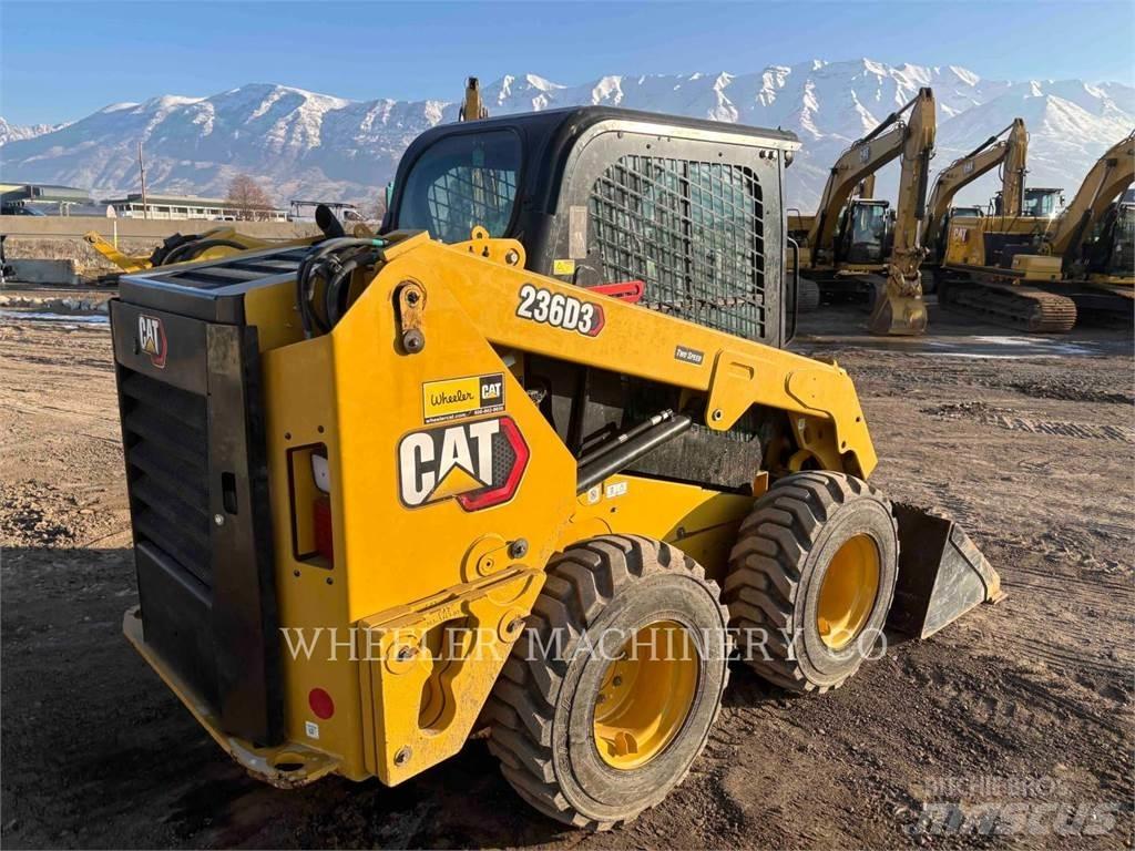 CAT 236D3 C3H2 Minicargadoras