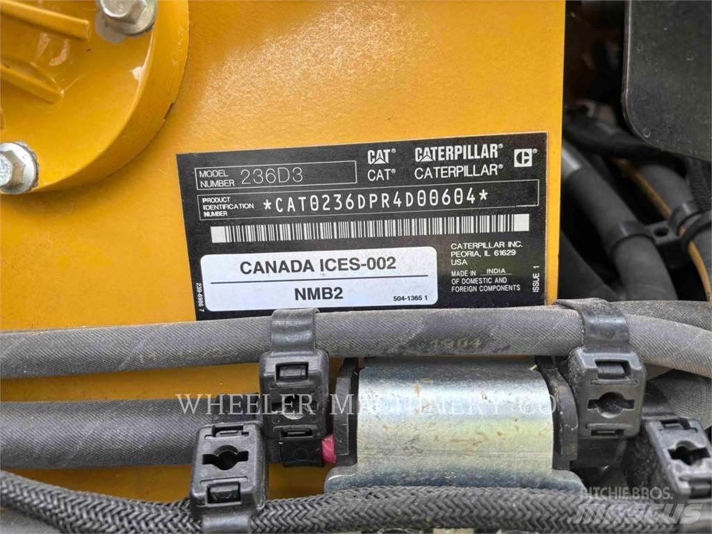 CAT 236D3 C3H2 Minicargadoras