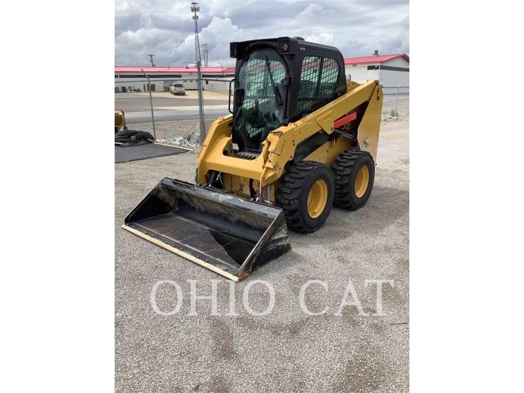 CAT 236D3 C3H2 Minicargadoras