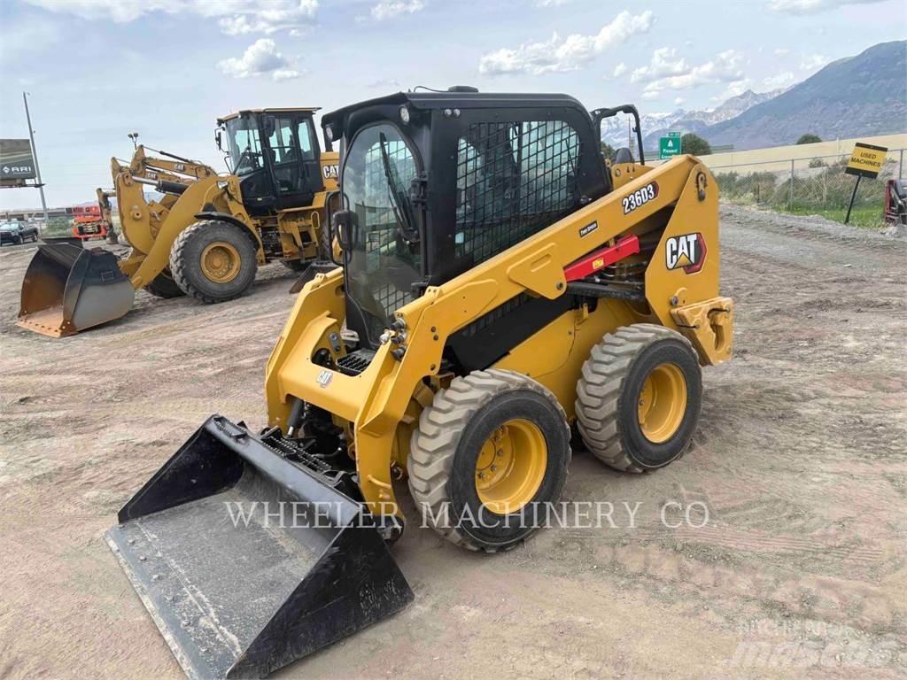 CAT 236D3 C3H2 Minicargadoras