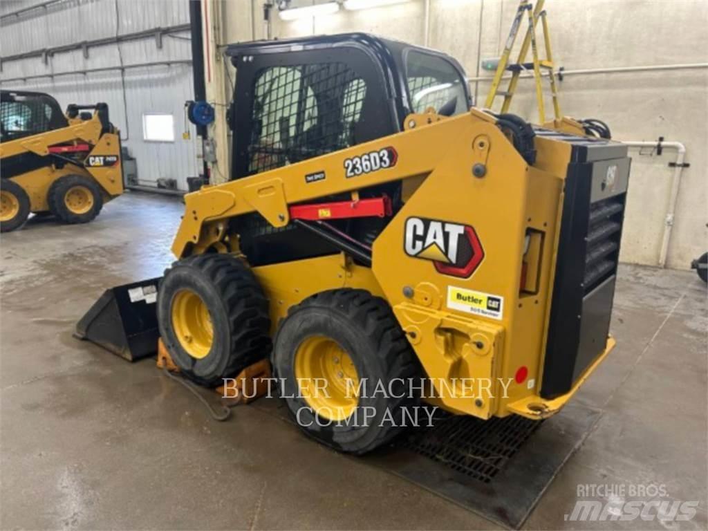 CAT 236D3 C3H2 Minicargadoras