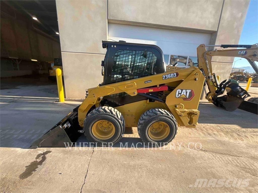 CAT 236D3 C3H2 Minicargadoras