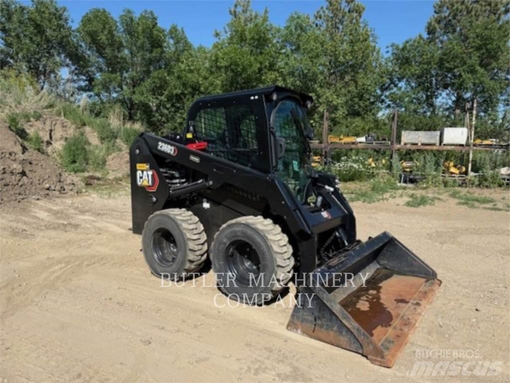CAT 236D3 C3H2 Minicargadoras