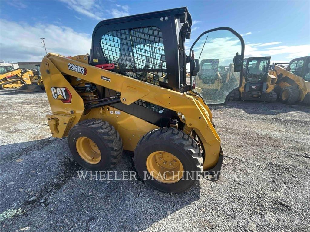 CAT 236D3 C3H2 Minicargadoras