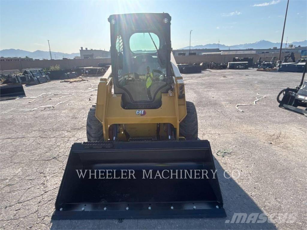 CAT 236D3 C3H2 Minicargadoras