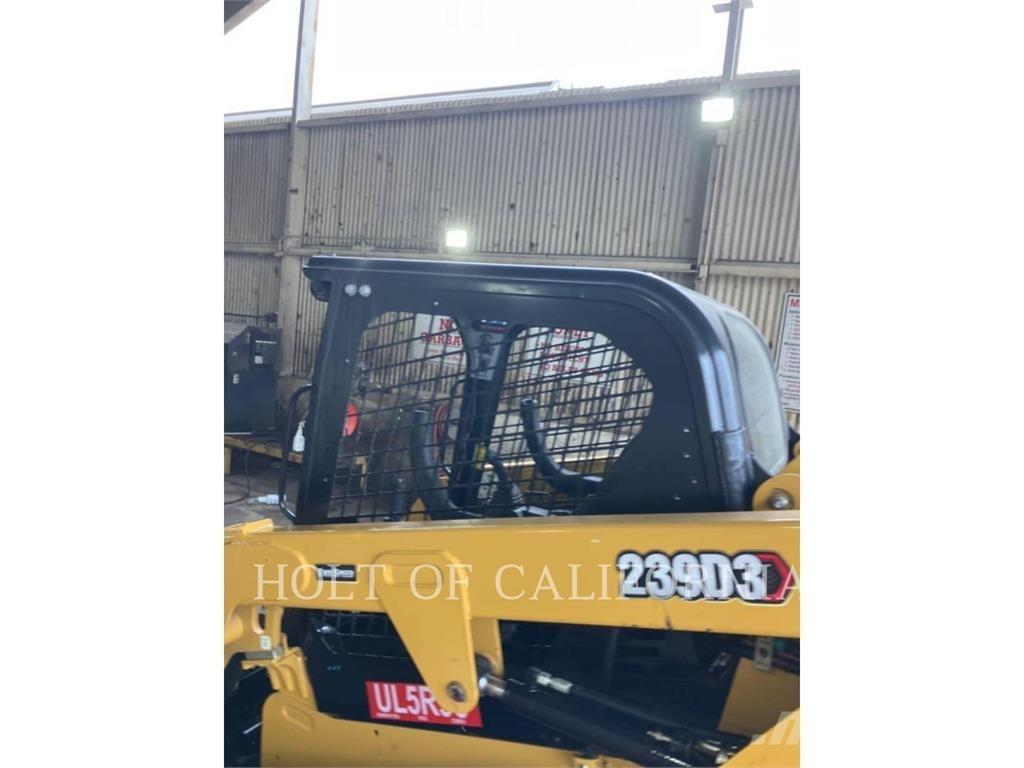 CAT 239D3 Minicargadoras
