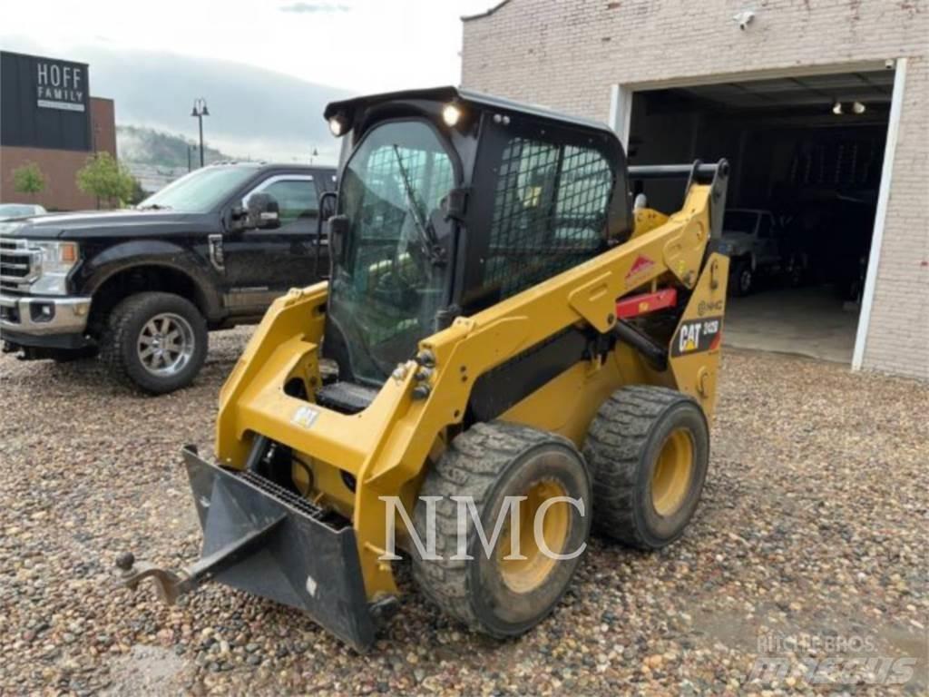 CAT 242D Minicargadoras
