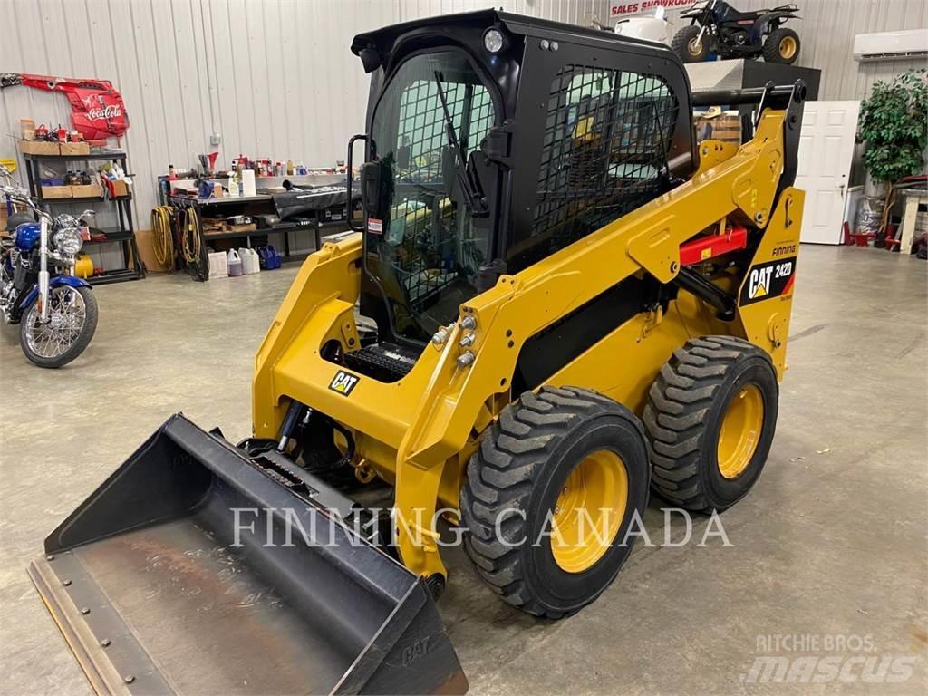 CAT 242D Minicargadoras