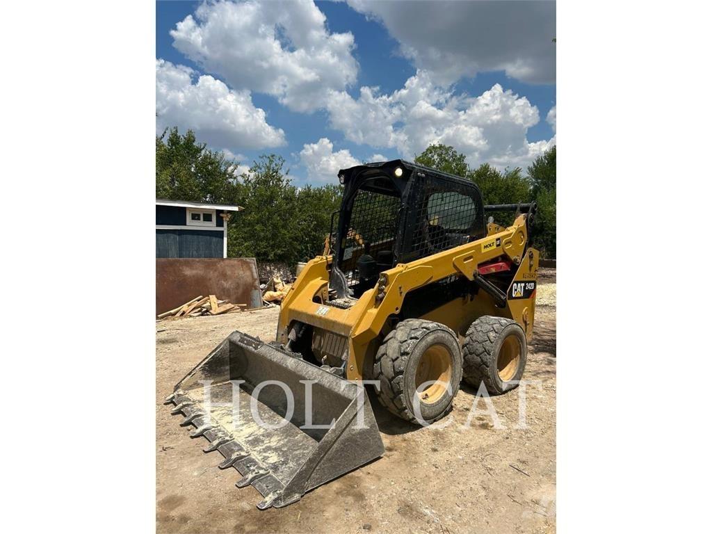 CAT 242D Minicargadoras