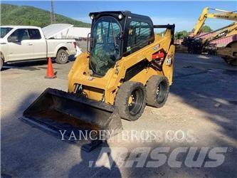 CAT 242D3 AC Minicargadoras