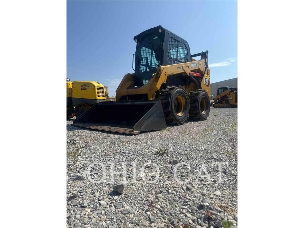 CAT 242D3 C3H2 Minicargadoras