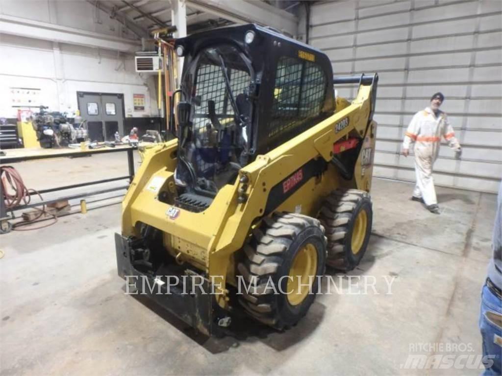 CAT 242D3 CA Minicargadoras