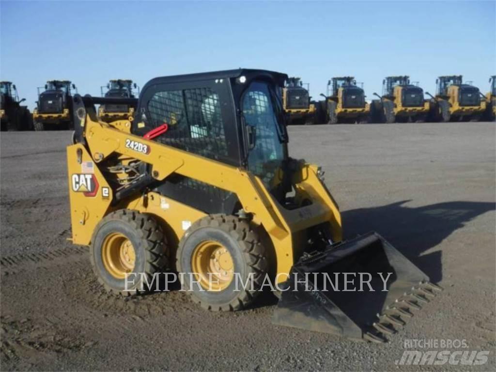 CAT 242D3 CA Minicargadoras